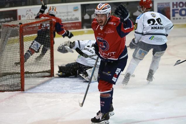 Jubeln wollen die Devils 1x mehr als der Gegner. Foto: Willipics4u